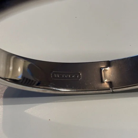 Coach bangle - Picture 3 of 3